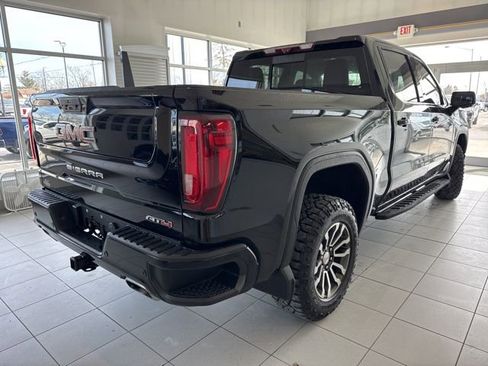 Used 2022 GMC Sierra 1500 AT4 w/ AT4 Premium Package image 6