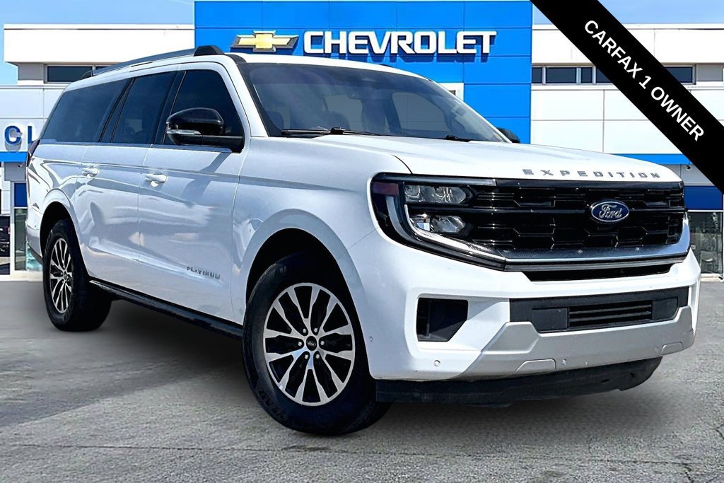 Used 2025 Ford Expedition Max Platinum AWD/4WD image 1