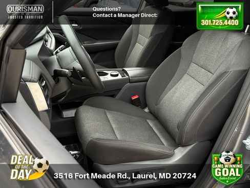 Used 2024 Nissan Rogue SV AWD/4WD image 22