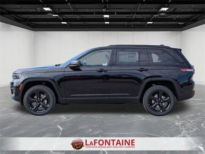 New 2025 Jeep Grand Cherokee Altitude