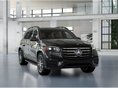 Used 2026 Mercedes-Benz GLS 450 4MATIC image 10