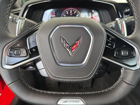 Used 2025 Chevrolet Corvette Z06 w/ Battery Protection Package image 16