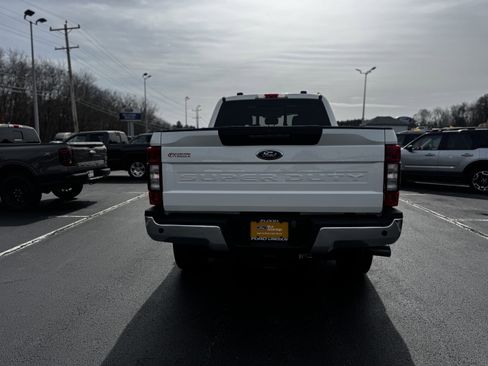 Used 2022 Ford F250 Lariat w/ Lariat Ultimate Package image 4