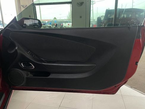 Used 2015 Chevrolet Camaro LT image 27