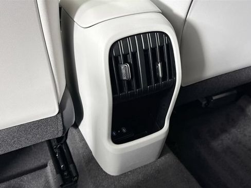 Used 2024 Hyundai Kona SEL AWD/4WD image 25