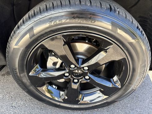 Certified 2023 Jeep Grand Cherokee Altitude AWD/4WD image 4