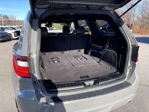 Used 2024 Dodge Durango GT image 37
