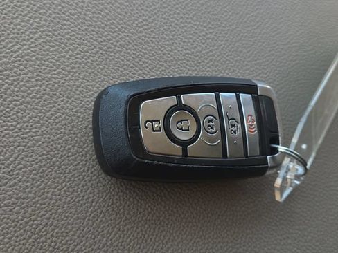 Used 2024 Ford Expedition Max Limited RWD image 16