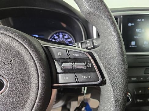 Used 2020 Kia Sportage LX FWD image 24