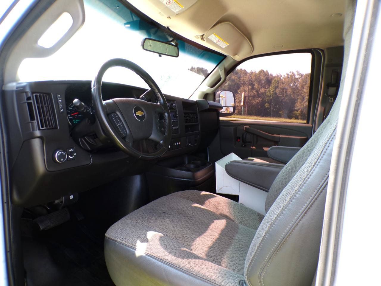 Used 2022 Chevrolet Express 2500 w/ Driver Convenience Package RWD image 21