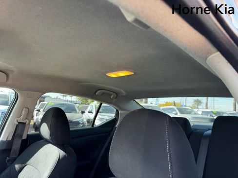 Used 2024 Nissan Sentra S image 24