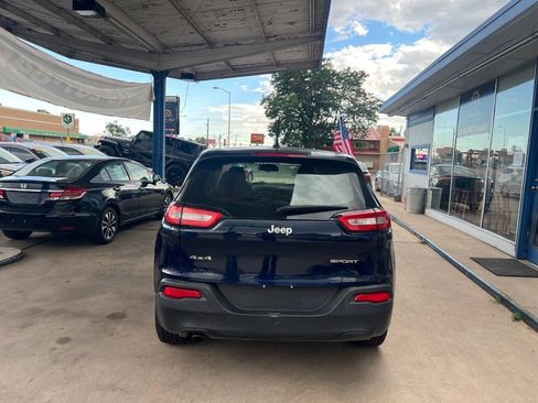 Used 2014 Jeep Cherokee Sport AWD/4WD image 4