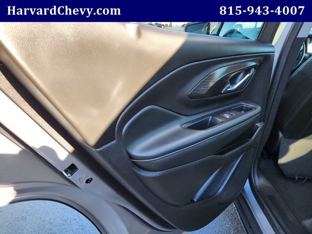 Used 2024 GMC Terrain SLT FWD image 35