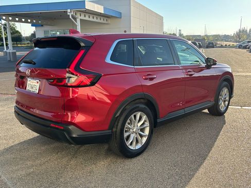 Used 2025 Honda CR-V EX image 5