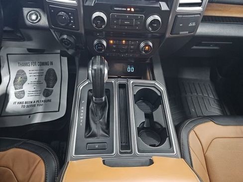 Used 2016 Ford F150 Limited w/ Trailer Tow Package image 27