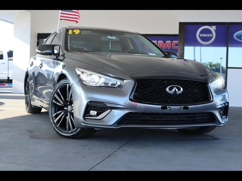 Used 2019 INFINITI Q50 Luxe image 1