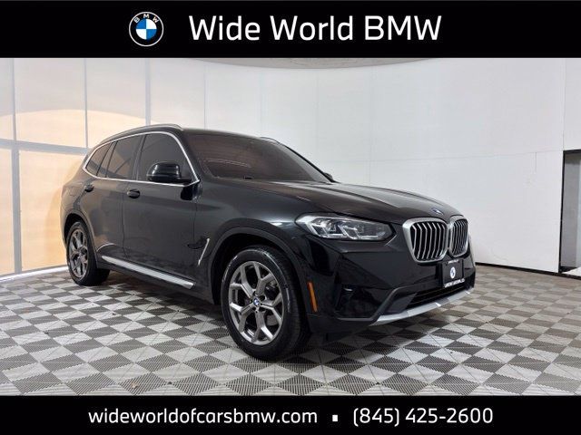 Used 2023 BMW X3 xDrive30i w/ Premium Package w/ZPA AWD/4WD image 1