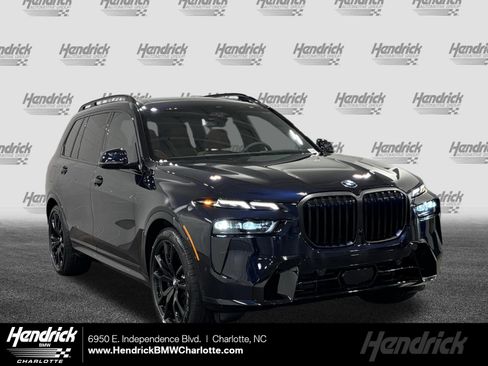 New 2027 BMW X7 xDrive40i w/ M Sport Package AWD/4WD image 1