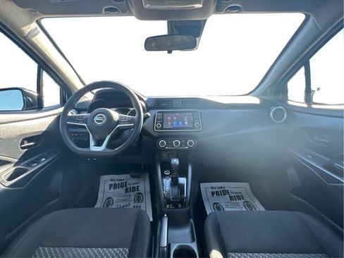 Used 2021 Nissan Versa S FWD image 6