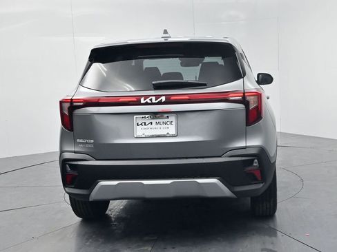 New 2026 Kia Seltos LX image 7