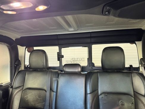 Used 2021 Jeep Gladiator Rubicon w/ Uconnect 4C Nav & Sound Group image 4