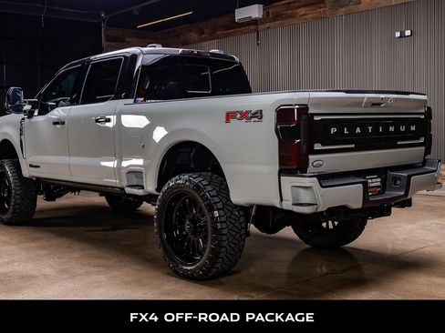 Used 2026 Ford F350 Platinum w/ Platinum Plus Package AWD/4WD image 7