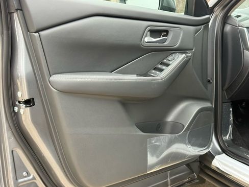 New 2026 Nissan Rogue SV image 20