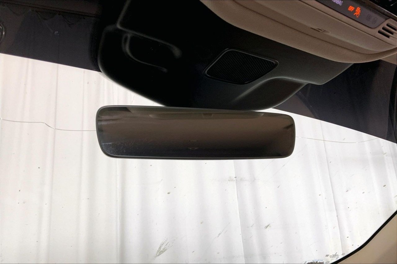 Used 2021 Lincoln Aviator 2WD image 17