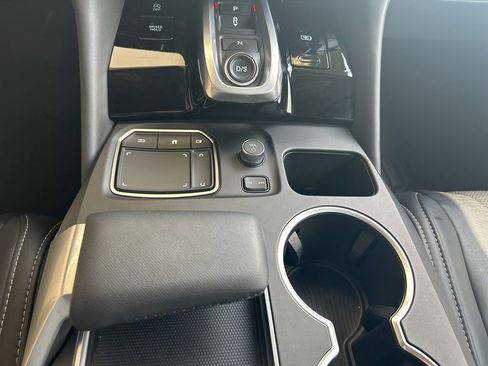 Used 2023 Acura MDX FWD w/ Technology Package image 21