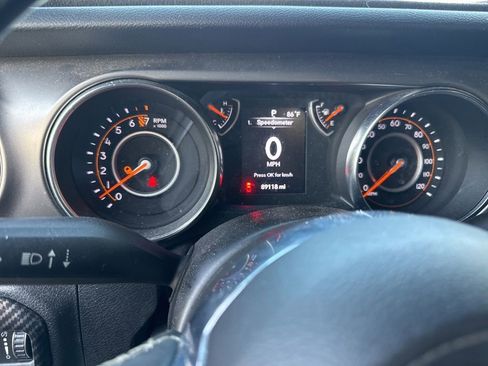 Used 2020 Jeep Gladiator Sport w/ Quick Order Package 24S AWD/4WD image 16