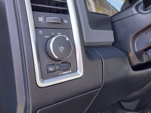 Used 2017 RAM 5500 SLT w/ Quick Order Package 27G SLT RWD image 15