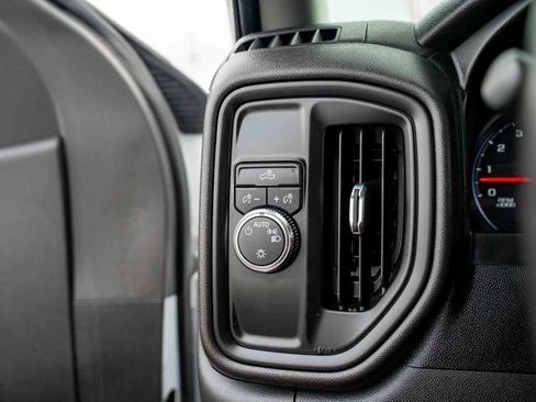 Used 2021 GMC Sierra 1500 2WD Regular Cab w/ Sierra Value Package image 13