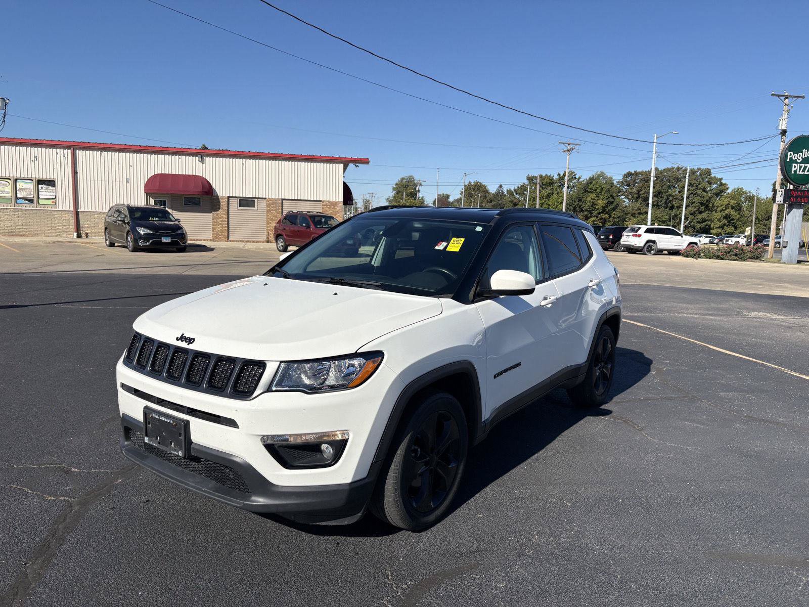 Used 2019 Jeep Compass Latitude FWD image 4