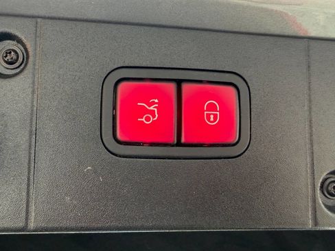 Used 2013 Mercedes-Benz S 550 image 97