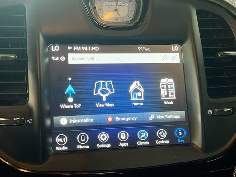 Used 2021 Chrysler 300 S RWD image 13