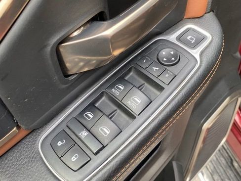 Used 2019 RAM 2500 Limited image 12