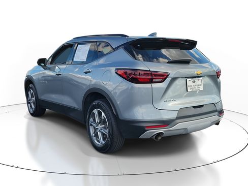Used 2023 Chevrolet Blazer LT w/ Convenience Package image 3