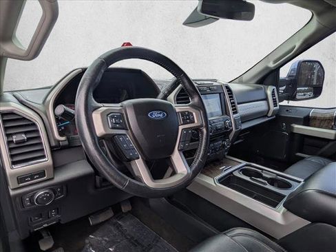 Used 2018 Ford F250 Lariat w/ Lariat Ultimate Package image 10