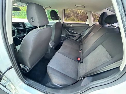 Used 2019 Volkswagen Jetta S FWD image 13