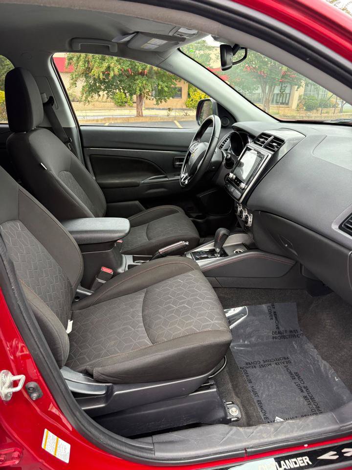 Used 2021 Mitsubishi Outlander Sport ES AWD/4WD image 17