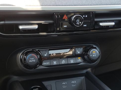 New 2026 Nissan Kicks SV w/ SV Premium Package FWD image 22