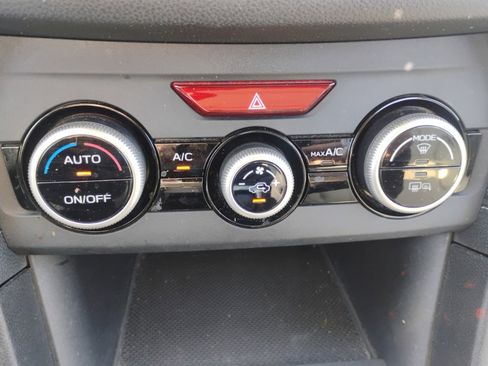 Used 2017 Subaru Impreza 2.0i Limited w/ Moonroof/BSD & Rcta/Eyesight image 21