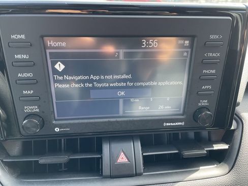 Used 2020 Toyota RAV4 XLE w/ Convenience Package AWD/4WD image 19
