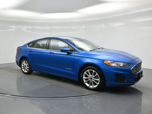 Certified 2019 Ford Fusion SE FWD image 23