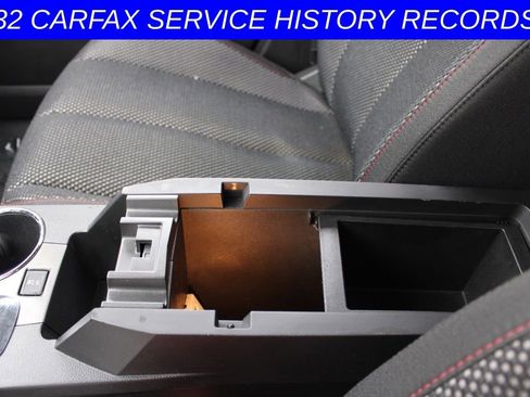 Used 2017 Chevrolet Equinox LS image 36