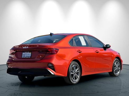 Certified 2023 Kia Forte LXS image 4