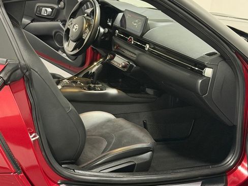 Used 2020 Toyota Supra RWD image 9
