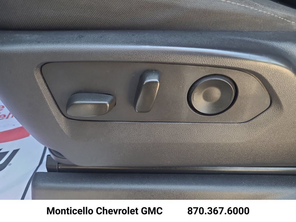 Certified 2024 Chevrolet Silverado 1500 LT AWD/4WD image 16
