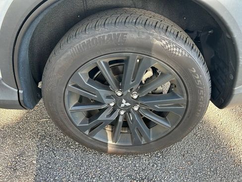 Used 2023 Mitsubishi Eclipse Cross LE AWD/4WD image 10