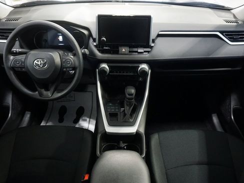 Certified 2025 Toyota RAV4 LE image 25